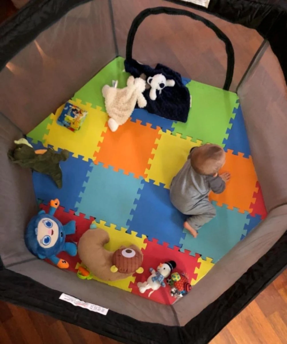 Deryan Draagbare Kinderbox - Zwart - Vaste matrasbodem - Reisbox - campingbedje Deryan Draagbare Kinderbox - Zwart - Vaste Matrasbodem - Reisbox - Campingbedje -Baby Verzorging