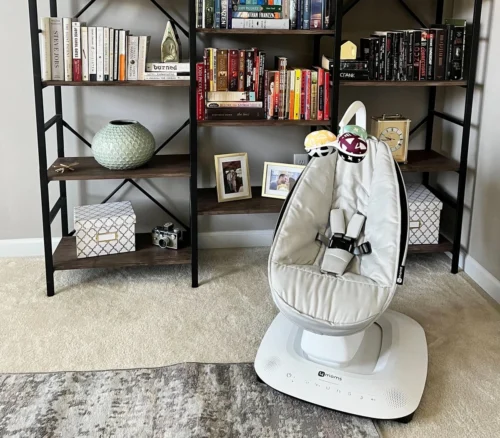 4moms MamaRoo 5 Classic Black | Beweegt Zoals Jij, Bedienen Met Je Smartphone, WiFi Smart Home Integratie Via Amazon Alexa En Google Home 4 4moms MamaRoo 5 Classic Black | Beweegt Zoals Jij, Bedienen Met Je Smartphone, WiFi Smart Home Integratie Via Amazon Alexa En Google Home -Baby Verzorging 1200x1051 3