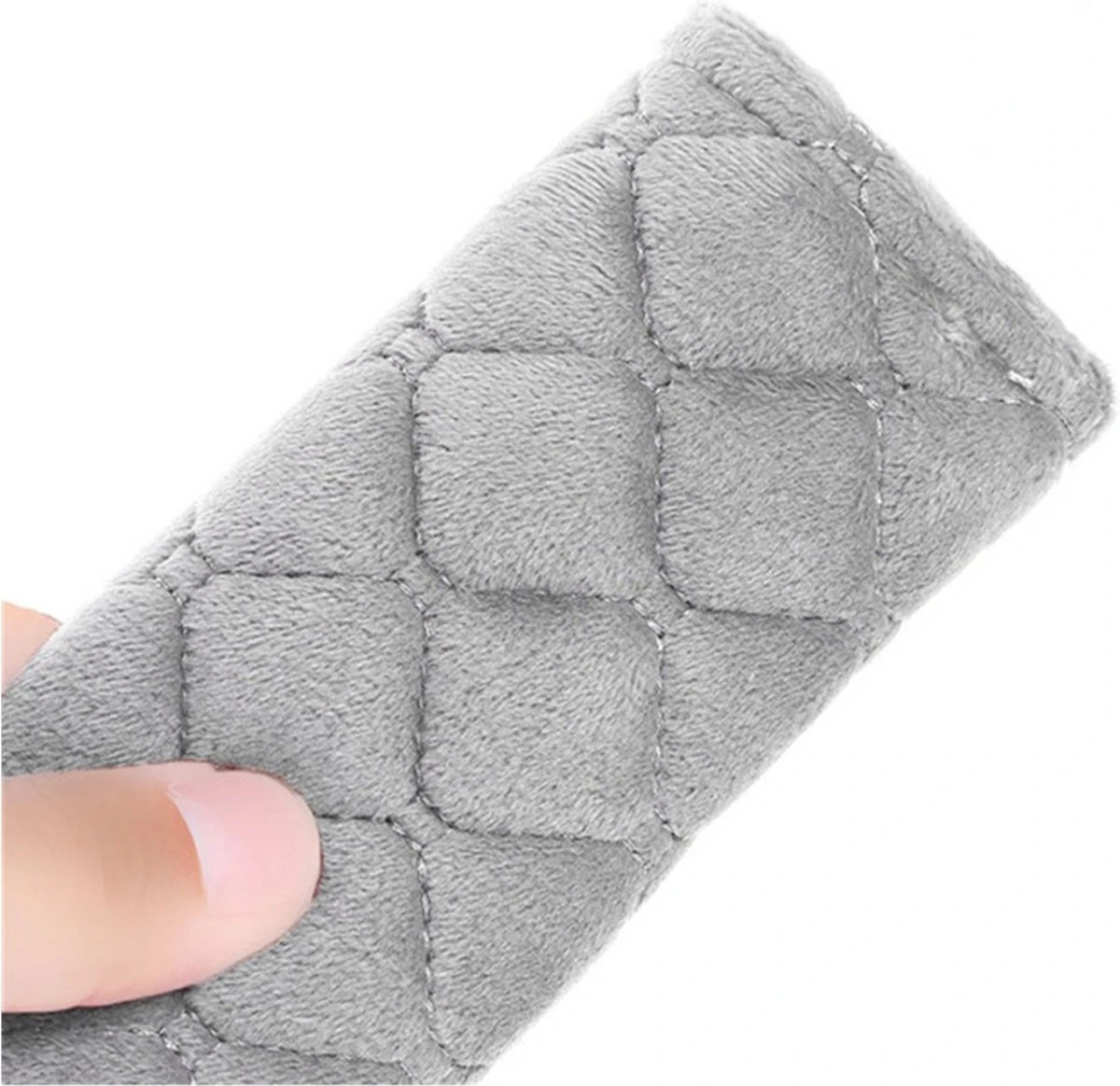 Hazlö luxe Gordelhoezen - Checkered - Auto gordel Beschermer - schouderhoezen - Gordelkussen - gordelhoes - 2 stuks - Grijs Hazlö Luxe Gordelhoezen - Checkered - Auto Gordel Beschermer - Schouderhoezen - Gordelkussen - Gordelhoes - 2 Stuks - Grijs -Baby Verzorging