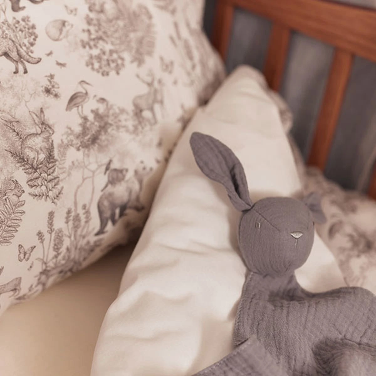 Jollein Baby Dekbedovertrek met sloop 100x135/140cm Pimpelmees - Forest Animals Jollein Baby Dekbedovertrek Met Sloop 100x135/140cm Pimpelmees - Forest Animals -Baby Verzorging 1200x1200 1454