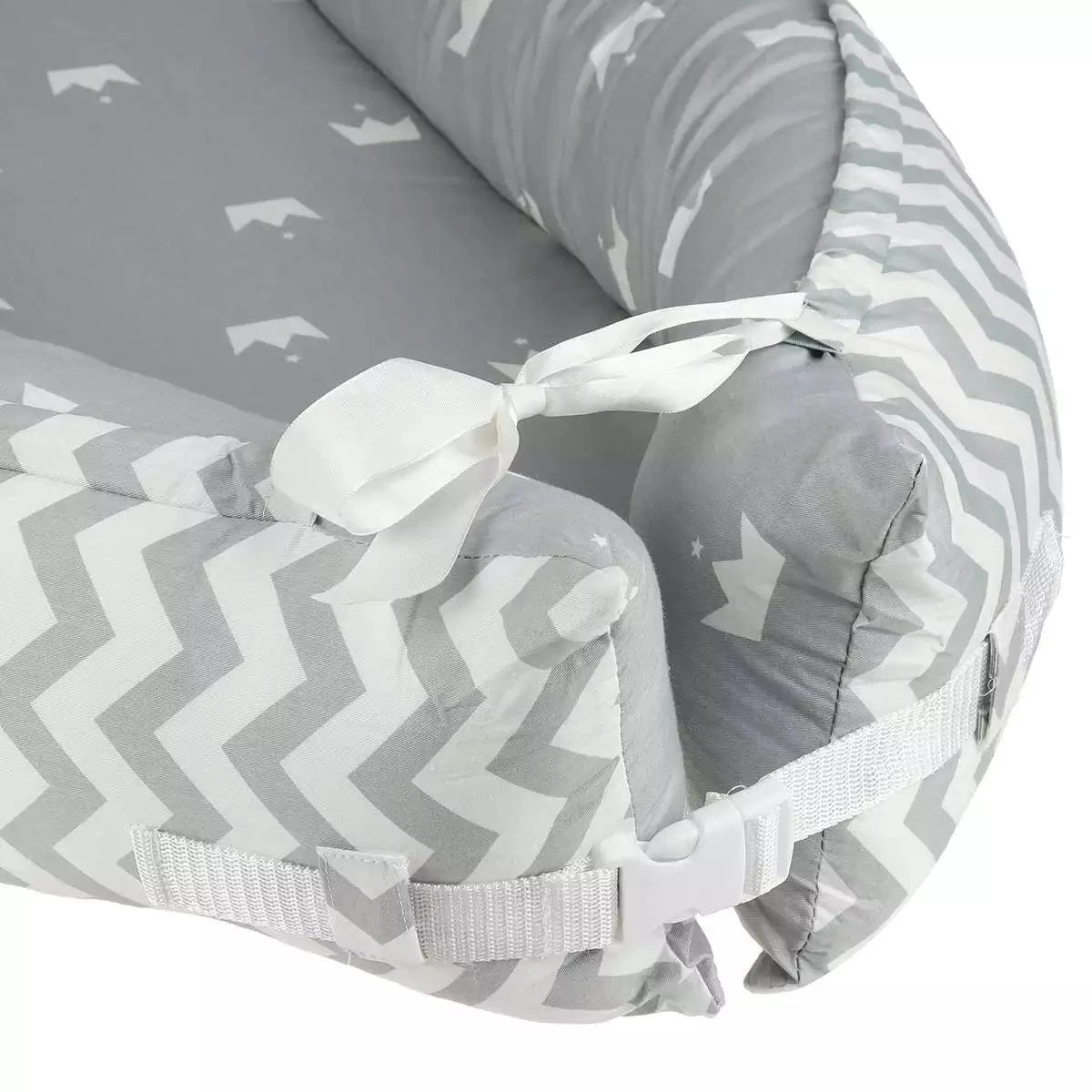 Buxibo Babynestje - Omkeerbare Babynest - Co-Sleeper/Bedbumper - Veilig Slapen - 88x53cm - Grijs Buxibo Babynestje - Omkeerbare Babynest - Co-Sleeper/Bedbumper - Veilig Slapen - 88x53cm - Grijs -Baby Verzorging 1200x1200 1494