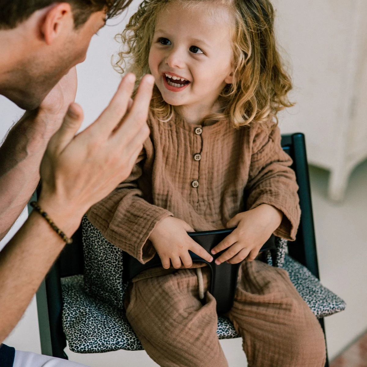 Ukje Stoelverkleiner - Geschikt voor Stokke Tripp Trapp - Geplastificeerd - Kinderstoel - Kussenset - Wit aap - Extra dik Ukje Stoelverkleiner - Geschikt Voor Stokke Tripp Trapp - Geplastificeerd - Kinderstoel - Kussenset - Wit Aap - Extra Dik -Baby Verzorging 1200x1200 942