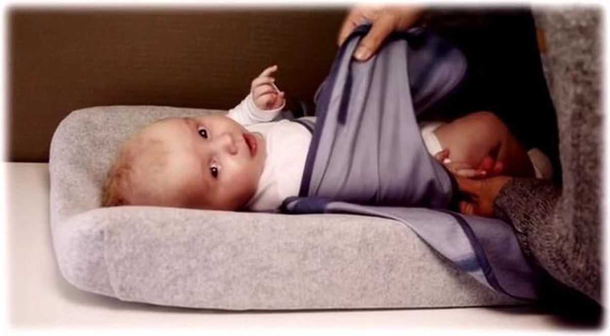 Pacco Piccolo Inbakerdoek - 4 tot 7 kg - blauw Pacco Piccolo Inbakerdoek - 4 Tot 7 Kg - Blauw -Baby Verzorging 1200x661 3