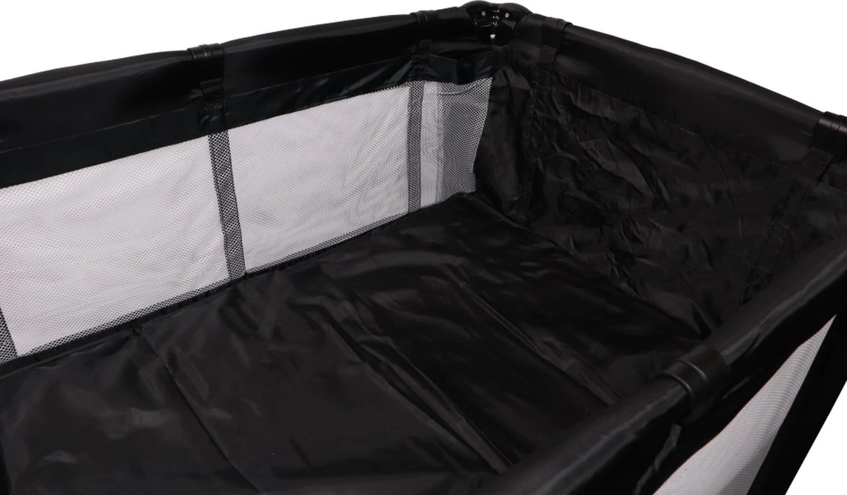 Ding Deluxe Black Campingbedje incl. Bodemverhoger Ding Deluxe Black Campingbedje Incl. Bodemverhoger -Baby Verzorging 1200x702 1