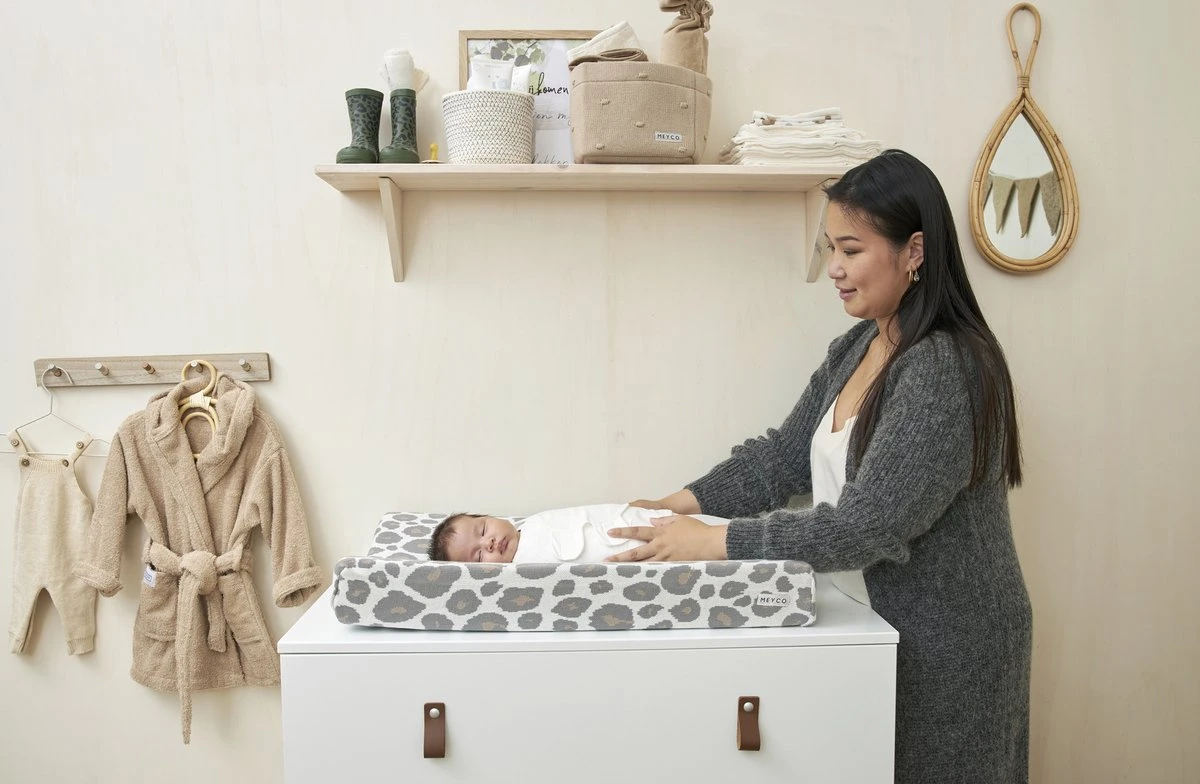 SwaddleMeyco inbakerdoek Uni - offwhite - 4-6 maanden SwaddleMeyco Inbakerdoek Uni - Offwhite - 4-6 Maanden -Baby Verzorging 1200x784 2