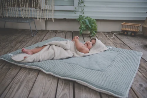 Koeka Baby Badcape Dijon Daily - 100x100cm - Zand -Baby Verzorging 1200x798 6