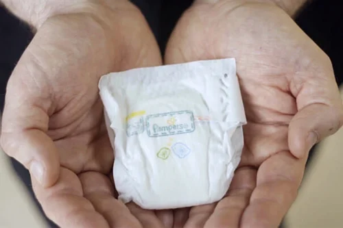 Pampers® Pampers - Premium Protection - Maat 0 - Mega Pack - 72 Luiers - Premature Luiers 8 Pampers® Pampers - Premium Protection - Maat 0 - Mega Pack - 72 Luiers - Premature Luiers -Baby Verzorging 1200x799 22