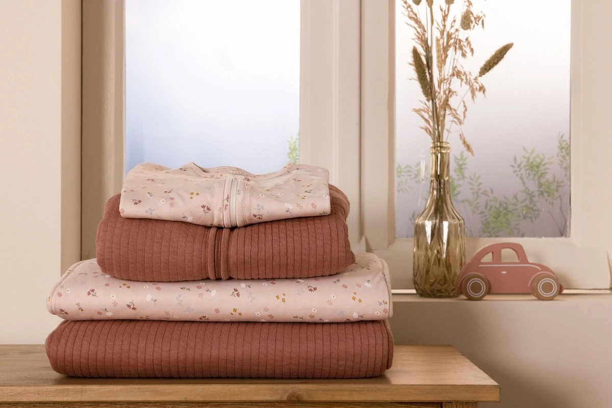 Swaddle doek 120 x 120 Little Pink Flowers Little Dutch Swaddle Doek 120 X 120 Little Pink Flowers -Baby Verzorging 1200x800 112