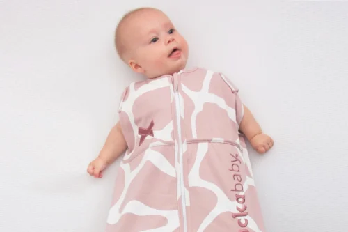 Puckababy Inbakerslaapzak Original Mini 3-6 Maanden - Giraph Candy 7 Puckababy Inbakerslaapzak Original Mini 3-6 Maanden - Giraph Candy -Baby Verzorging 1200x800 315