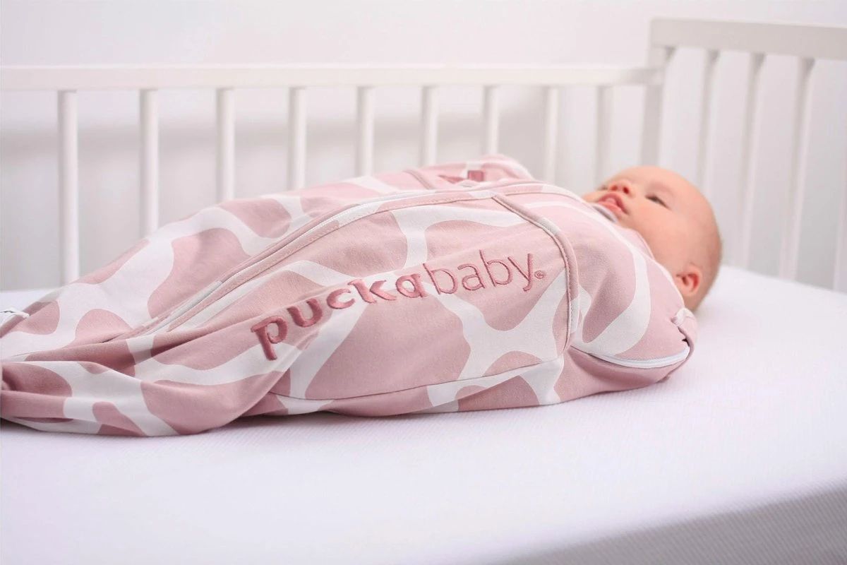 Puckababy inbakerslaapzak Original Mini 3-6 maanden - Giraph Candy Puckababy Inbakerslaapzak Original Mini 3-6 Maanden - Giraph Candy -Baby Verzorging 1200x800 316