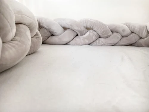 IL BAMBINI Gevlochten Baby Bed Bumper Treccia - Bedomrander - Box Omrander - Hoofdbeschermer - Boxrand - Bedbumper - Stootrand - Boxomrander - (3 Meter) Grijs 3 IL BAMBINI Gevlochten Baby Bed Bumper Treccia - Bedomrander - Box Omrander - Hoofdbeschermer - Boxrand - Bedbumper - Stootrand - Boxomrander - (3 Meter) Grijs -Baby Verzorging 1200x899 13
