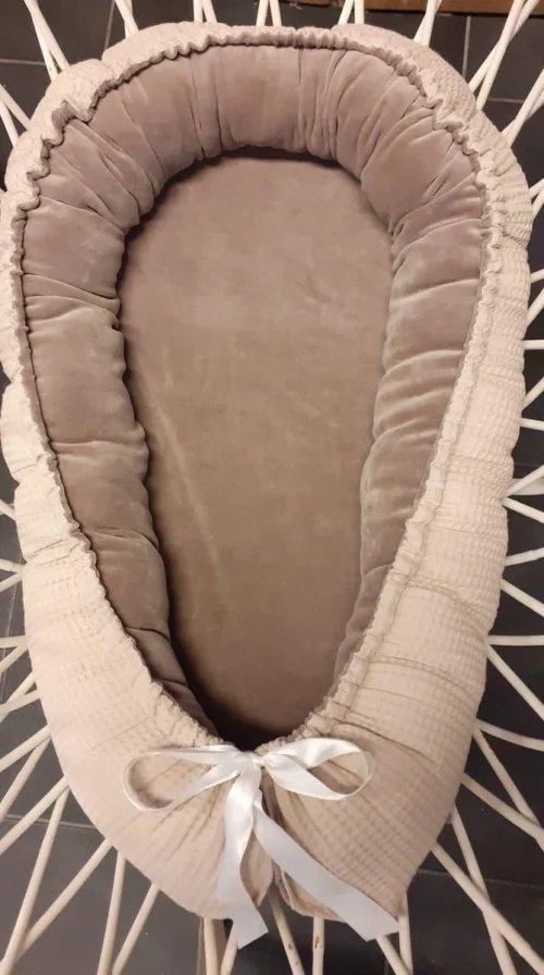Babynestje Velvet NU MET GRATIS LUIERMAND