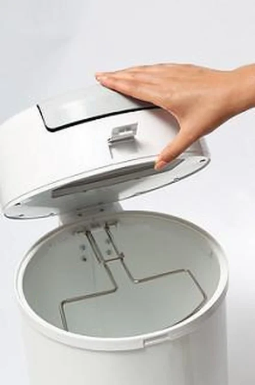 DiaperPail - Clear White - Luieremmer Met Speciale Luiersluis - Werkt Met Normale Vuilniszakken - Luxe Luieremmer - Geen Speciale Cassettes - Geen Geurtjes - Makkelijk Schoon Te Maken - Is Gemaakt Van Aluminium -Baby Verzorging 798x1200 5