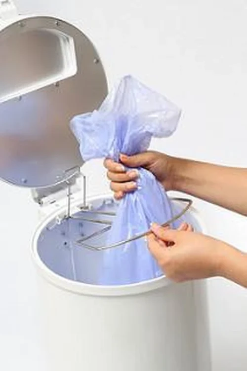 DiaperPail - Clear White - Luieremmer Met Speciale Luiersluis - Werkt Met Normale Vuilniszakken - Luxe Luieremmer - Geen Speciale Cassettes - Geen Geurtjes - Makkelijk Schoon Te Maken - Is Gemaakt Van Aluminium -Baby Verzorging 798x1200 7