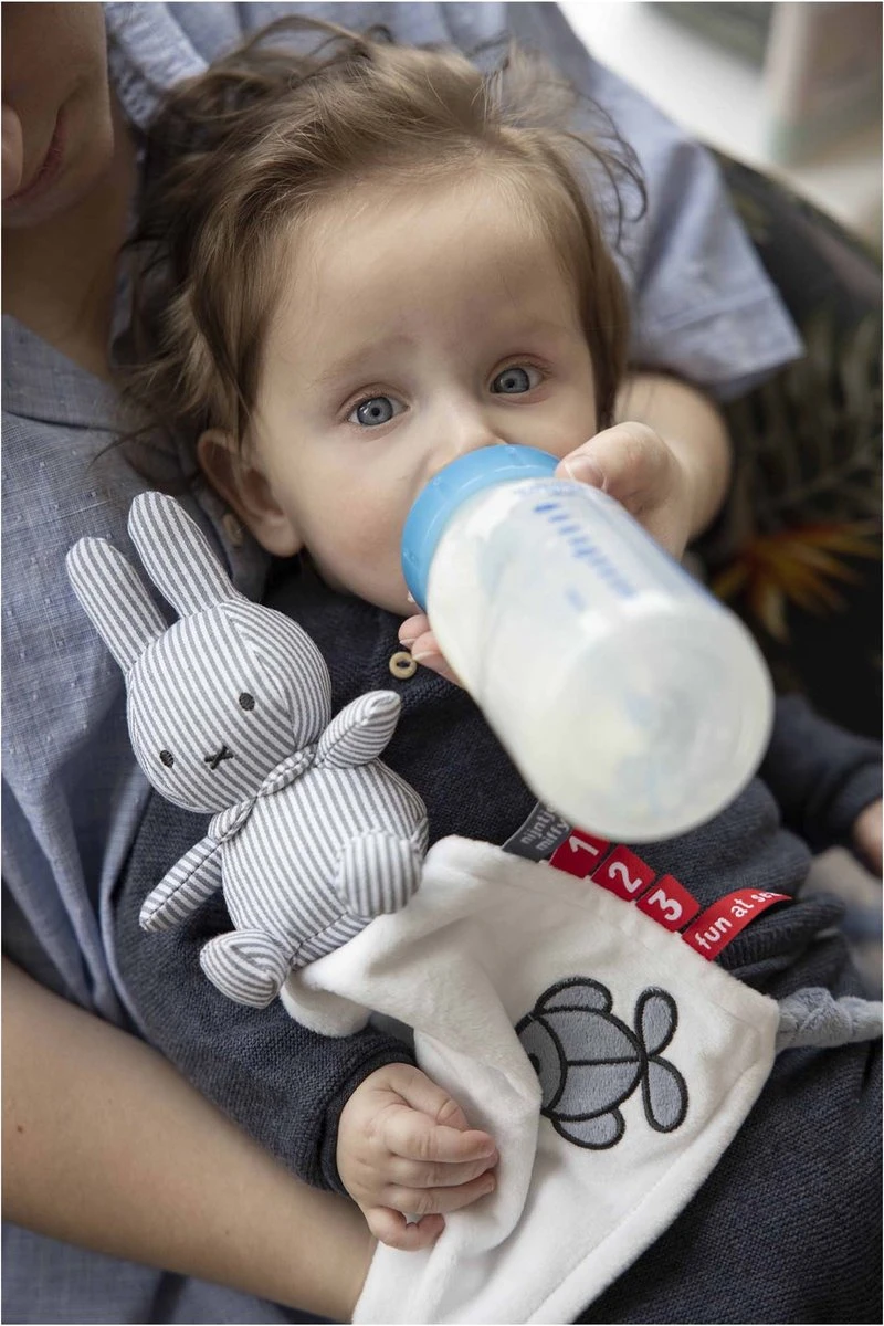 Nijntje - Knuffeldoekje - Fun at Sea Nijntje - Knuffeldoekje - Fun At Sea -Baby Verzorging 800x1200 10