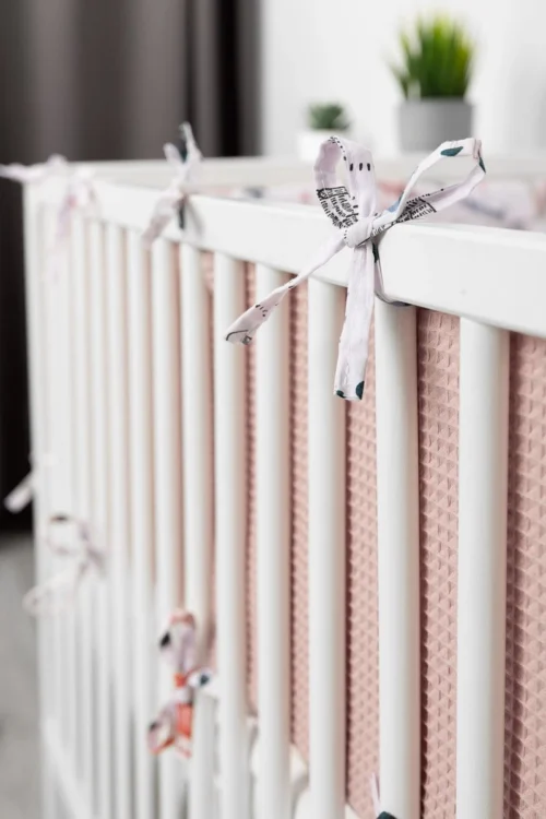 Sensillo Baby Bedbumper - Bedomrander - Anti Stootrand Ledikant - Bed Zijbeschermers - 180x30cm - Wafel Roze Vosjes -Baby Verzorging 800x1200 214