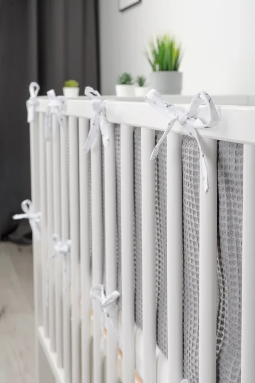 Sensillo Baby Bedbumper - Bedomrander - Anti Stootrand Ledikant - Bed Zijbeschermers - 180x30cm - Wafel Grijs Paardenbloemen -Baby Verzorging 800x1200 215