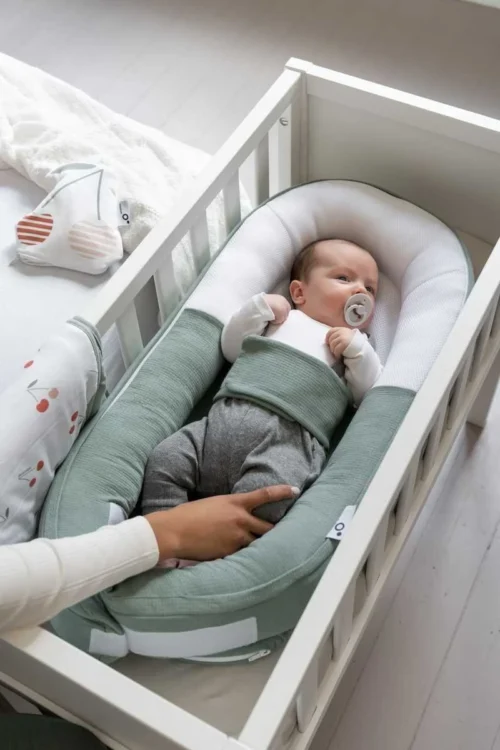 Doomoo Cocoon - Babynestje - Organisch Katoen - 74 X 46 Cm - Tetra Jersey Green -Baby Verzorging 800x1200 281