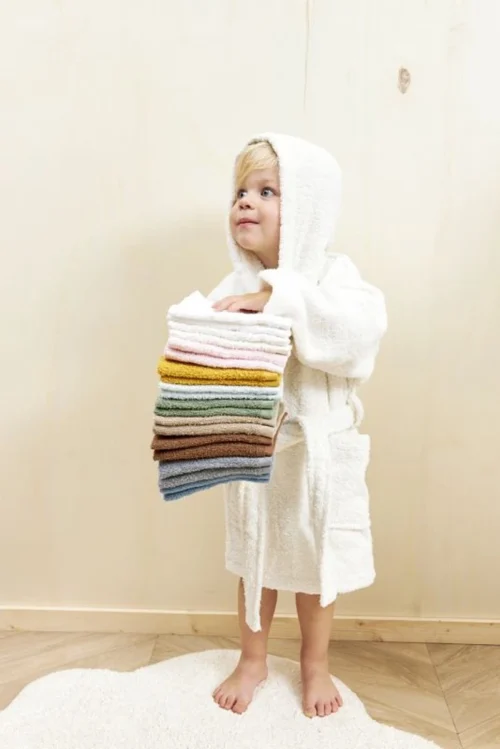 Meyco Badcape Basic Badstof - Forest Green - 75x75cm 4 Meyco Badcape Basic Badstof - Forest Green - 75x75cm -Baby Verzorging 801x1200 19