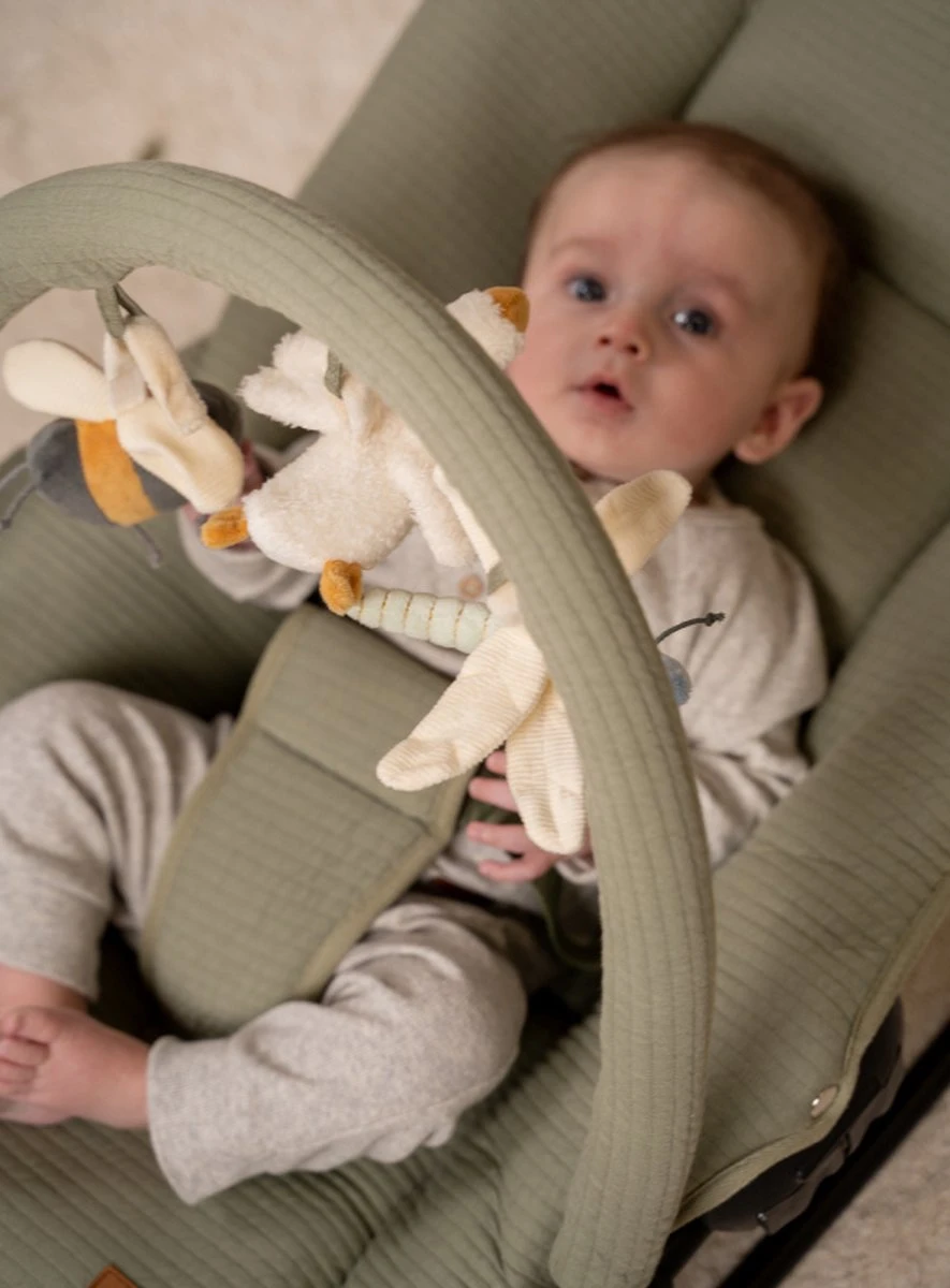 Little Dutch Wipstoel Luxe Olive Little Dutch Wipstoel Luxe Olive -Baby Verzorging 885x1200 2