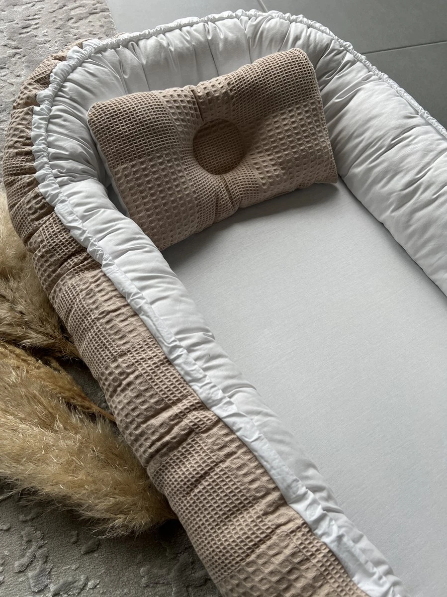 Bébélunes - Waffle Brown - Babynest - Bruin - 60x100cm - Inclusief kussen Bébélunes - Waffle Brown - Babynest - Bruin - 60x100cm - Inclusief Kussen -Baby Verzorging 899x1200 22
