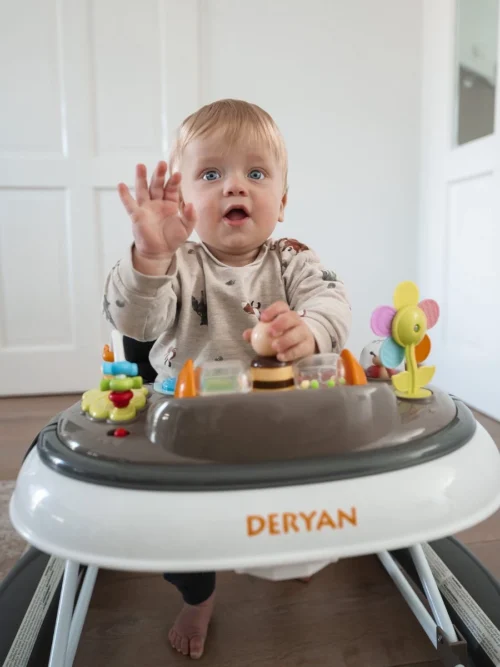 Deryan Luxe Loopstoel - Schommelfunctie -Inclusief Speelset En Dienblad - Bruin -Baby Verzorging 900x1200 38