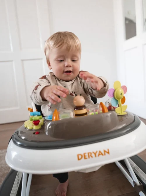 Deryan Luxe Loopstoel - Schommelfunctie -Inclusief Speelset En Dienblad - Bruin -Baby Verzorging 900x1200 40