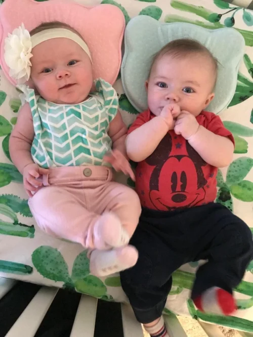 Baby IQ Orthopedisch Baby Hoofdkussen – Traagschuim – Tegen Plat Achterhoofd – Baby Kussen Plat Hoofd - Kraamcadeau – Blauw – Incl Gratis Bandana Slabber -Baby Verzorging 900x1200 54