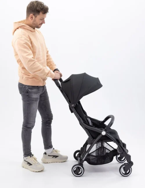 Hamilton By Yoop X1 Plus Buggy – Nieuw, Hoger, Uitgebreider 2023 Model – Premium Stroller Met One Hand Folding Technologie – Zwart – Lichte, Verstelbare En Wendbare Kinderwagen Met Vele Gemakken 11 Hamilton By Yoop X1 Plus Buggy – Nieuw, Hoger, Uitgebreider 2023 Model – Premium Stroller Met One Hand Folding Technologie – Zwart – Lichte, Verstelbare En Wendbare Kinderwagen Met Vele Gemakken -Baby Verzorging 924x1200 1